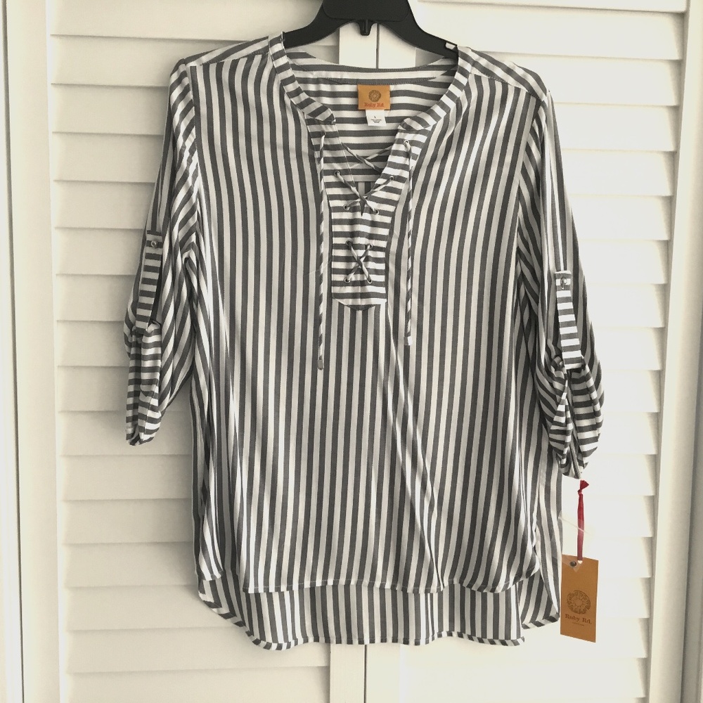 Ruby Road Must Haves Shirt size L